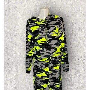 Roma Concepts Urban Camo 1X Neon Dry Fit Hooded Tracksuit Neon Green Black